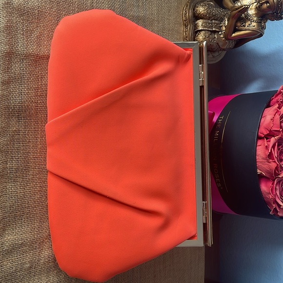 Beautiful coral Trina Turk clutch. - Picture 5 of 8